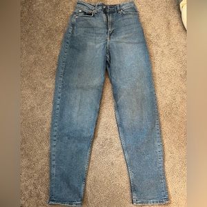 Divided (H&M) medium wash jean - never worn